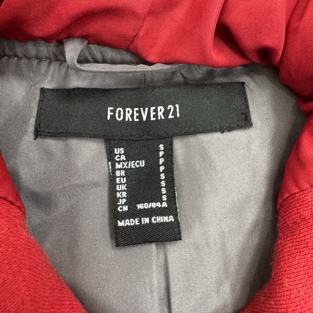Forever 21 Varsity Jacket Womens Small Red Crop Baby Girl Y2K‎ Bratz Streetwear - Picture 12 of 14